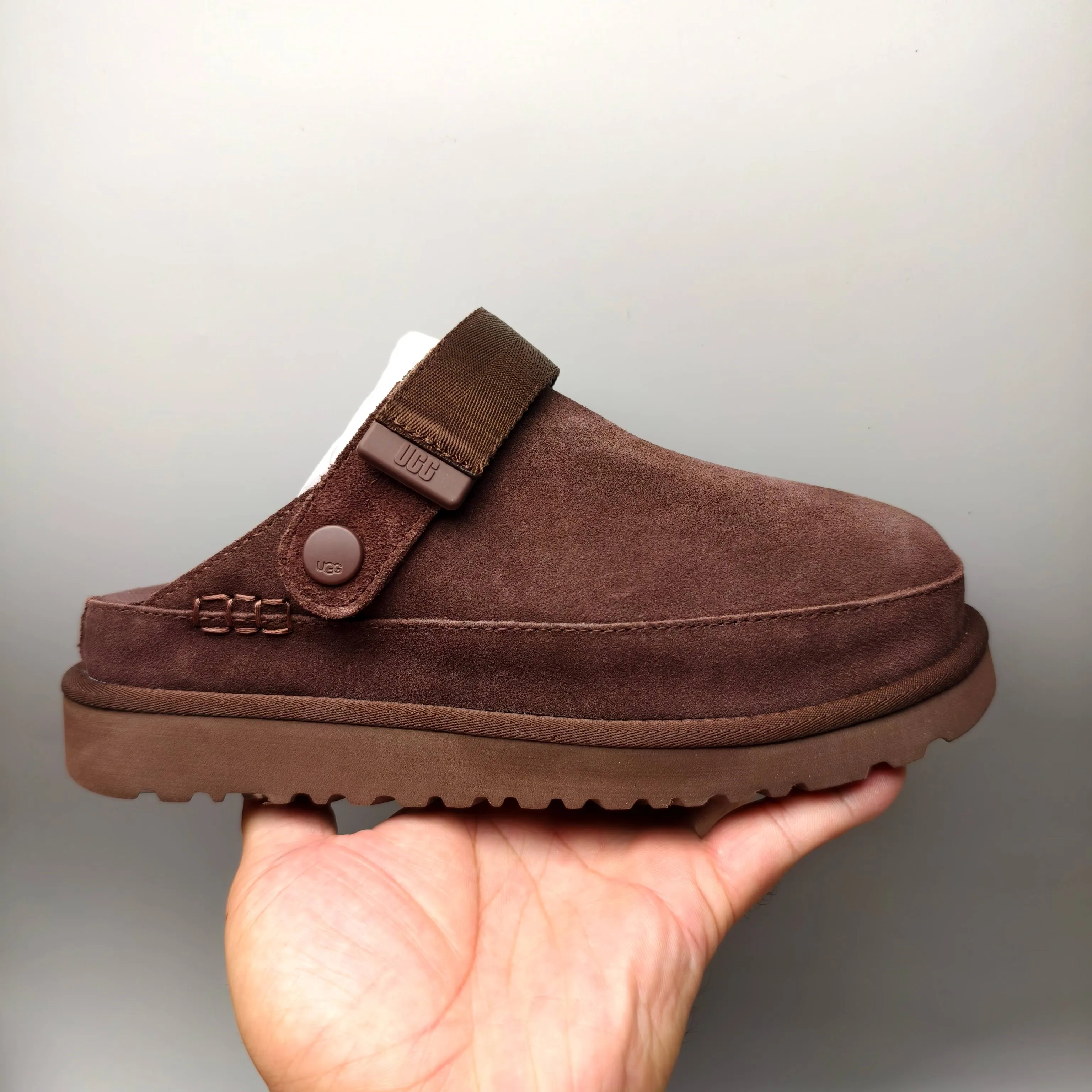 💰440 UGG sheepskin all-in-one snow boots 8252 new fall slip-on sandals Color: Maroon Black Green Sand Chocolate Size: 35-41